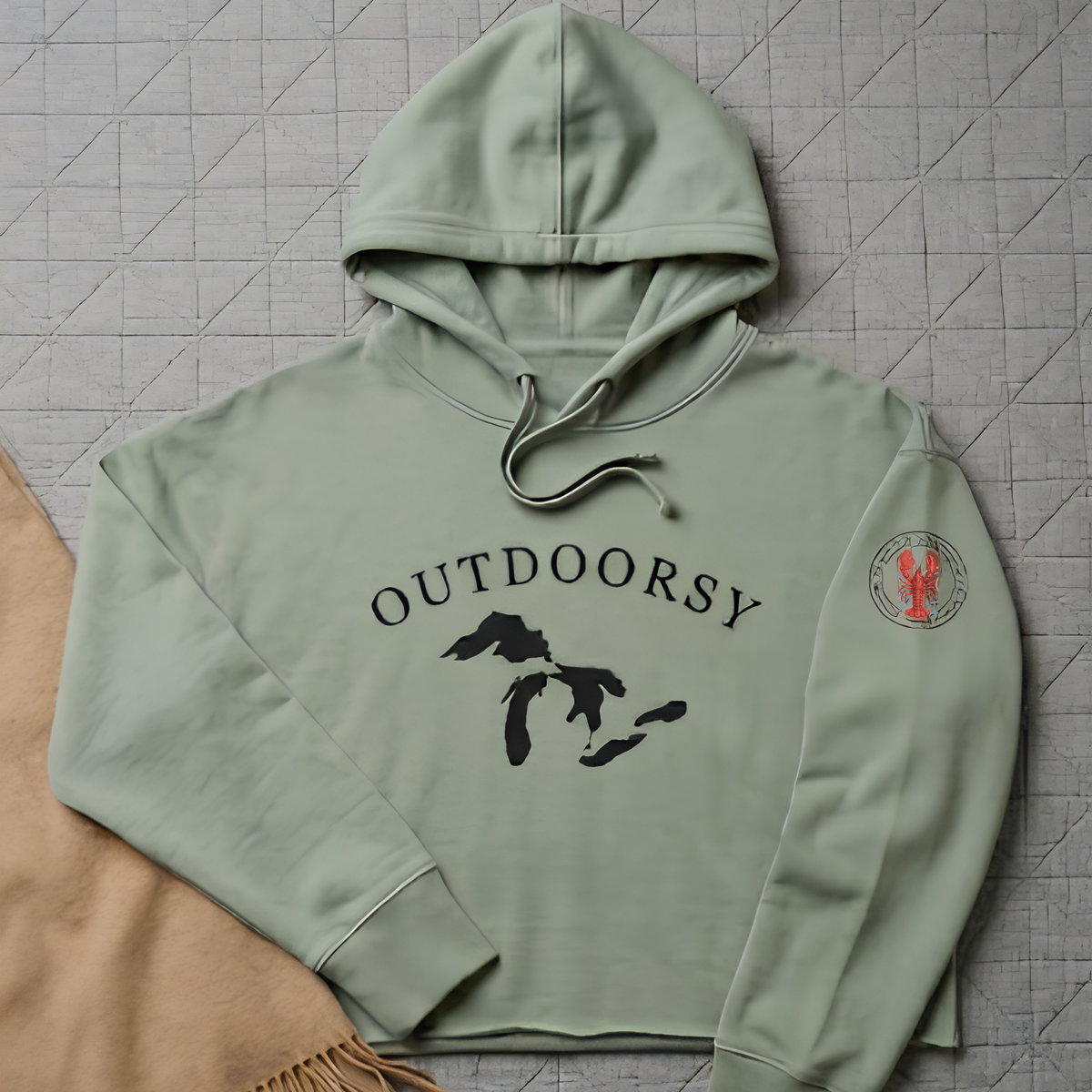 Great Lakes Outdoorsy Crop Hoodie